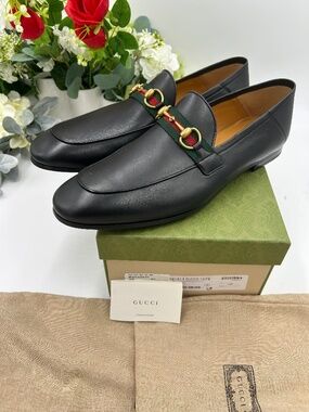 Men’s Gucci JORDAAN horse bit loafers. Size 13.5 fits 14 US. Made in Italy.